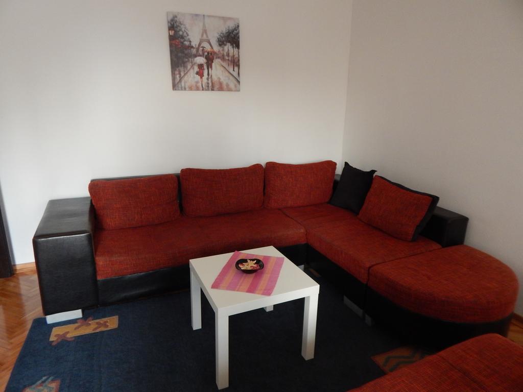 Apartment Knez Kotorska Τίβατ Εξωτερικό φωτογραφία