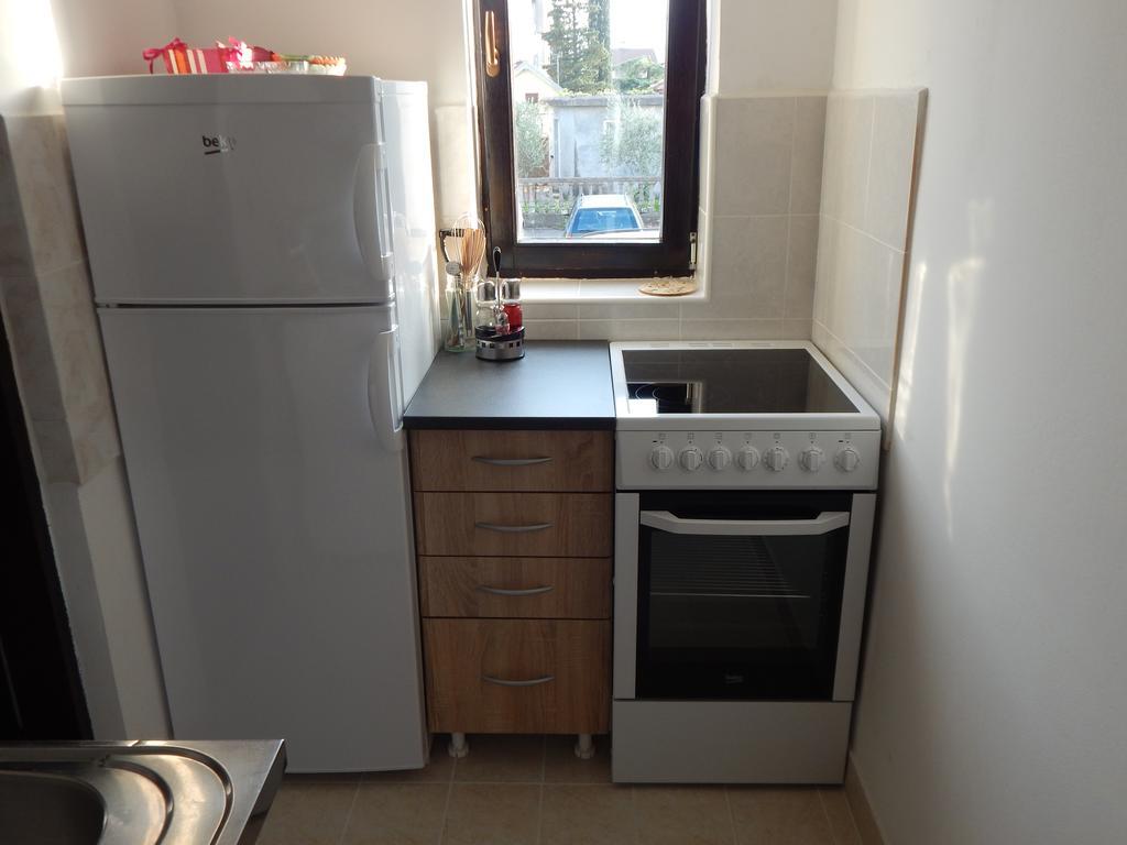 Apartment Knez Kotorska Τίβατ Εξωτερικό φωτογραφία