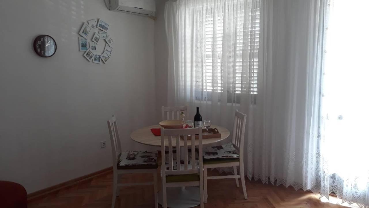 Apartment Knez Kotorska Τίβατ Εξωτερικό φωτογραφία